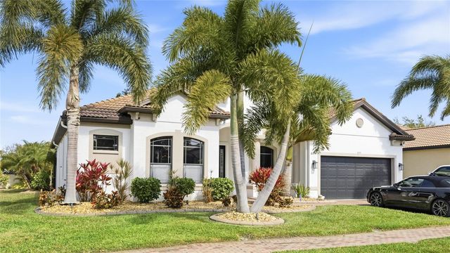 8051 36TH STREET CIRCLE E, Sarasota, FL 34243