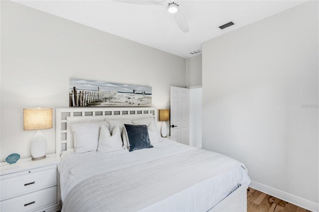 8051 36TH STREET CIRCLE E, Sarasota, FL 34243