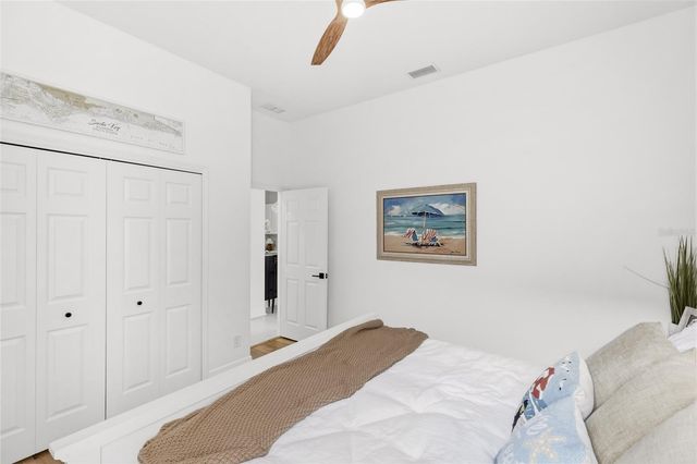 8051 36TH STREET CIRCLE E, Sarasota, FL 34243