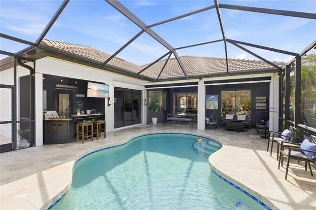 8051 36TH STREET CIRCLE E, Sarasota, FL 34243