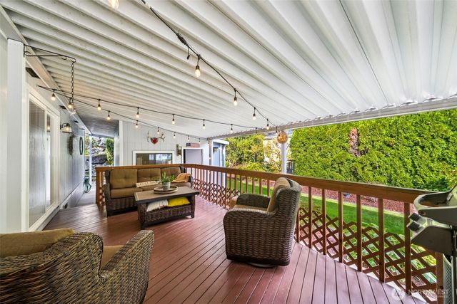 2350 Rincon Avenue, Enumclaw, WA 98022