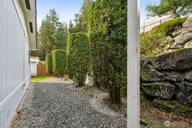 2350 Rincon Avenue, Enumclaw, WA 98022