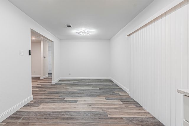 2976 Mark Twain Drive, Farmers Branch, TX 75234