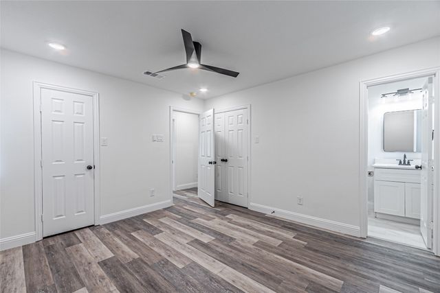 2976 Mark Twain Drive, Farmers Branch, TX 75234