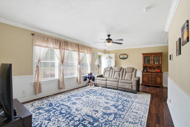 151 Della Lane, Dorchester, SC 29437