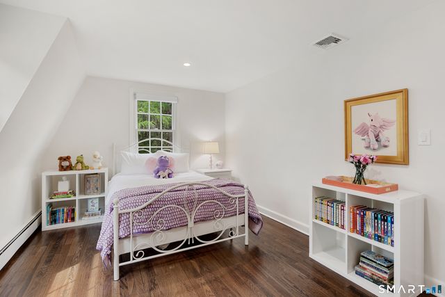 176 Carter Street, New Canaan, CT 06840