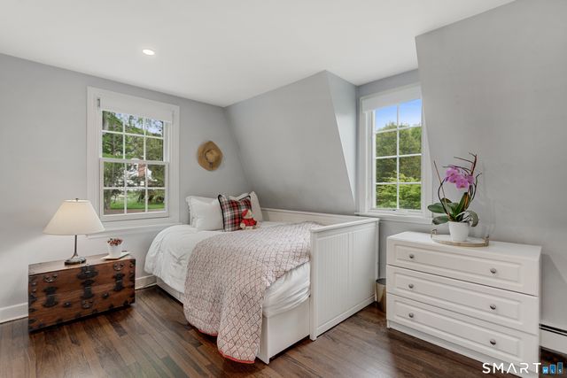 176 Carter Street, New Canaan, CT 06840