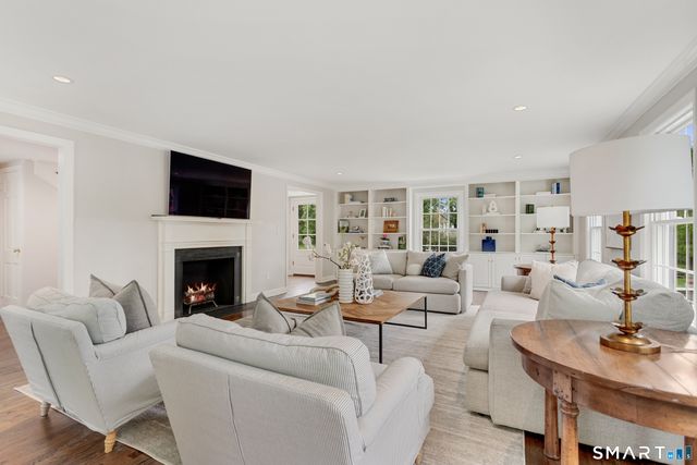 176 Carter Street, New Canaan, CT 06840