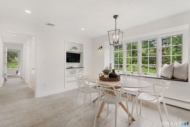 176 Carter Street, New Canaan, CT 06840