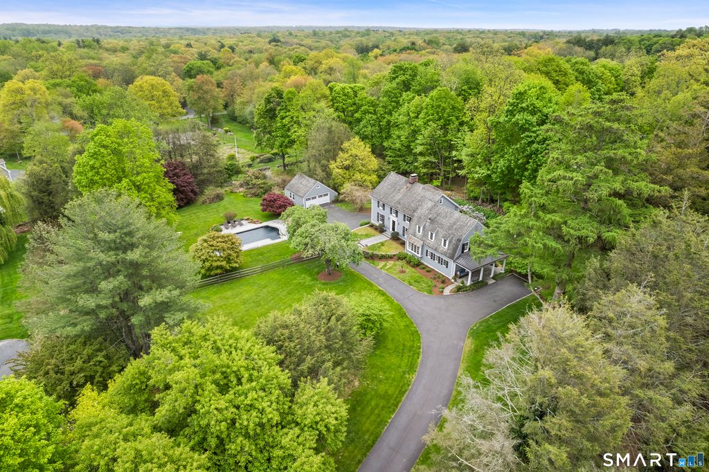 176 Carter Street, New Canaan, CT 06840