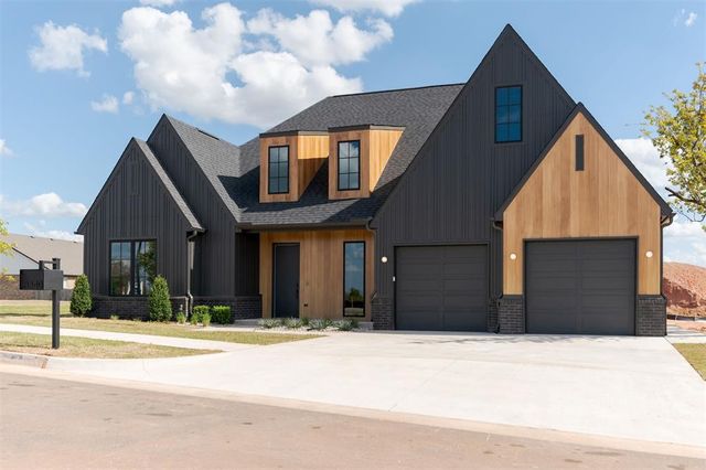 3340 Sardinia Court, Edmond, OK 73034