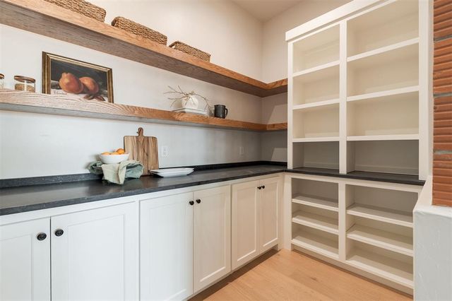 3340 Sardinia Court, Edmond, OK 73034