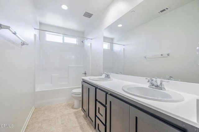 3666 Mount Whitney Avenue, Rosamond, CA 93560