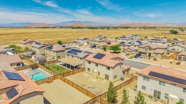 3666 Mount Whitney Avenue, Rosamond, CA 93560