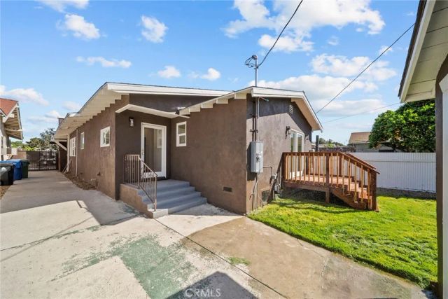 1848 Middleton, Los Angeles, CA 90062