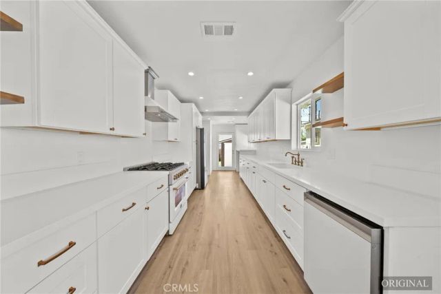 1848 Middleton, Los Angeles, CA 90062