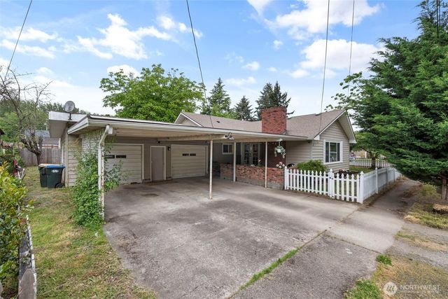 316 E Plum Street, Centralia, WA 98531