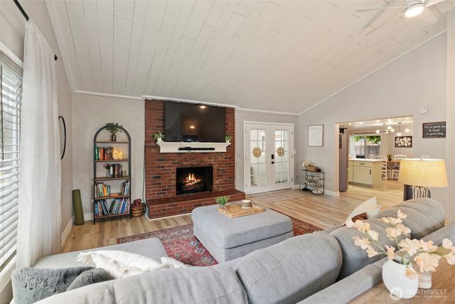 316 E Plum Street, Centralia, WA 98531