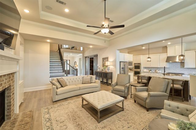 10090 S Goshawk Trail, Conroe, TX 77385