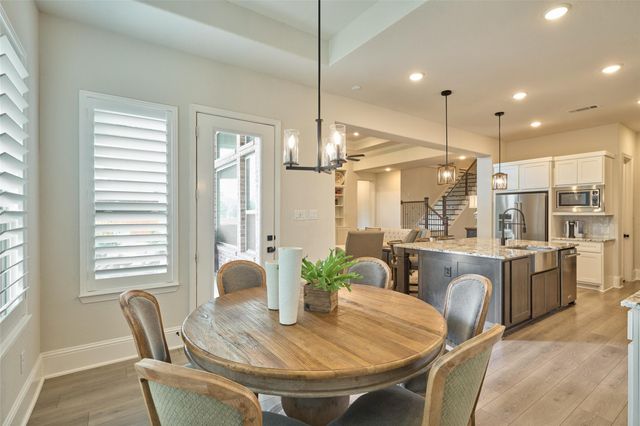 10090 S Goshawk Trail, Conroe, TX 77385