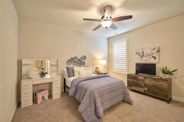 10090 S Goshawk Trail, Conroe, TX 77385