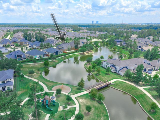 10090 S Goshawk Trail, Conroe, TX 77385