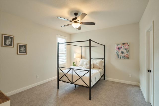 10090 S Goshawk Trail, Conroe, TX 77385