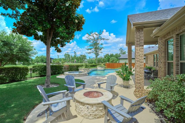 10090 S Goshawk Trail, Conroe, TX 77385