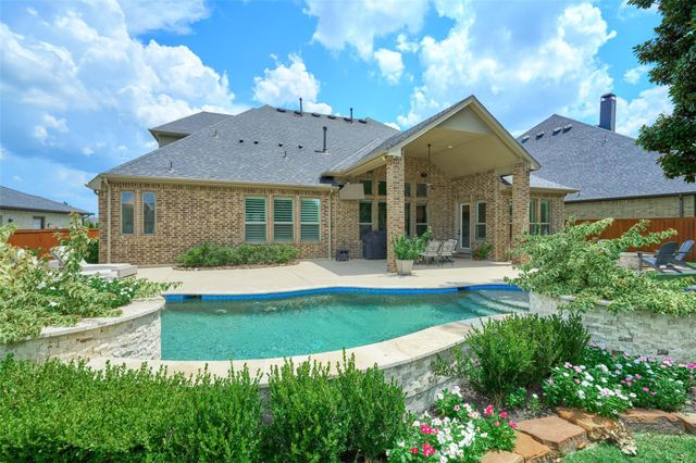 10090 S Goshawk Trail, Conroe, TX 77385