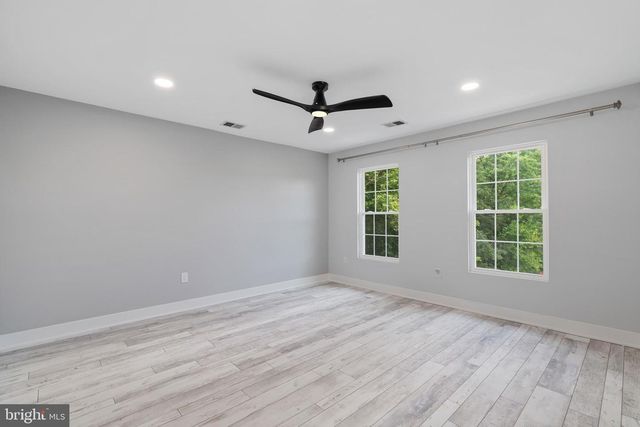 6 WESTBURY CT, Bordentown, NJ 08505