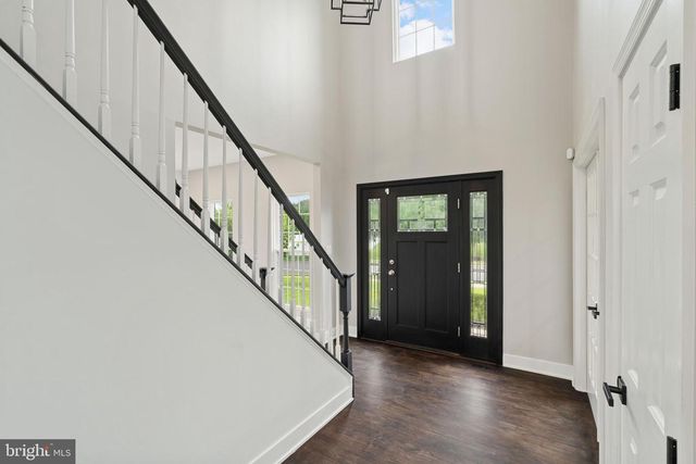 6 WESTBURY CT, Bordentown, NJ 08505