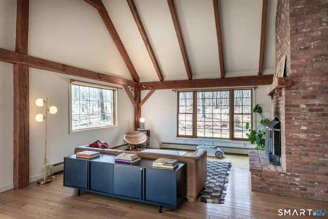 24 Hickory Lane, Roxbury, CT 06783