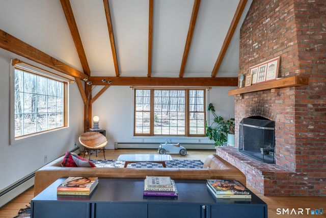 24 Hickory Lane, Roxbury, CT 06783