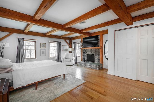 24 Hickory Lane, Roxbury, CT 06783