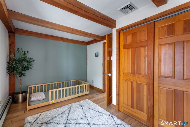 24 Hickory Lane, Roxbury, CT 06783