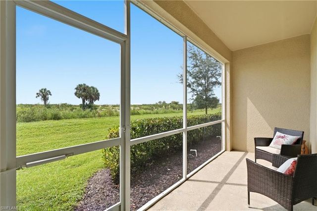 2767 Citrus ST, Naples, FL 34120