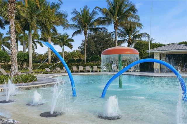 2767 Citrus ST, Naples, FL 34120