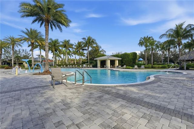 2767 Citrus ST, Naples, FL 34120