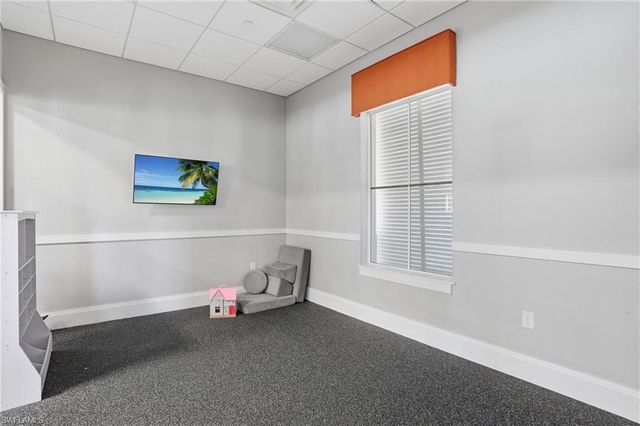 2767 Citrus ST, Naples, FL 34120