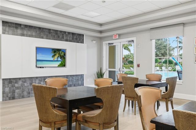 2767 Citrus ST, Naples, FL 34120
