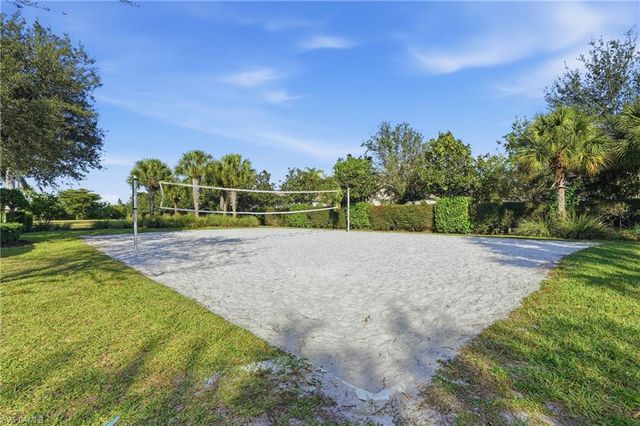 2767 Citrus ST, Naples, FL 34120