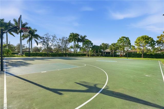 2767 Citrus ST, Naples, FL 34120