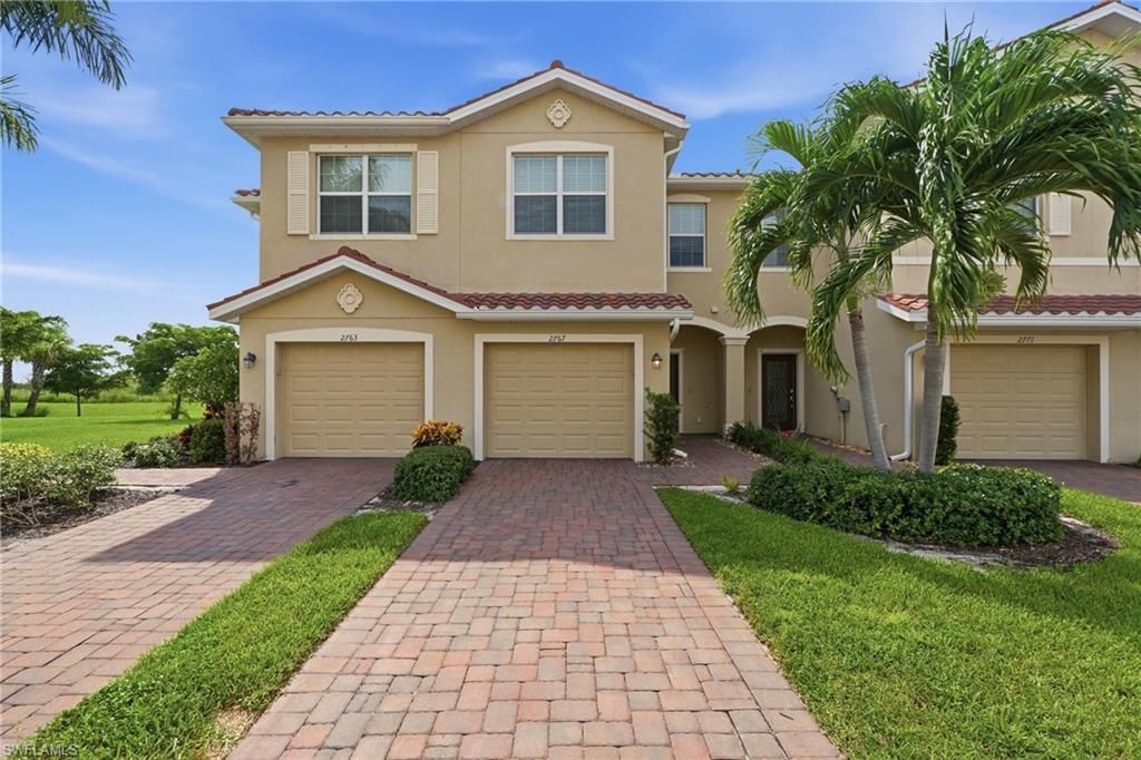 2767 Citrus ST, Naples, FL 34120