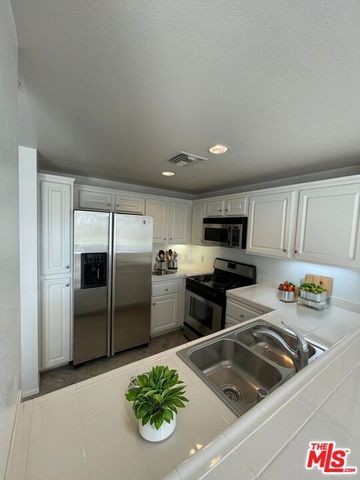 13200 Pacific Promenade 341, Playa Vista, CA 90094