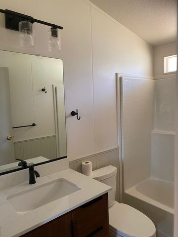 10326 Bar Hill Rd, Penn Valley, CA 95946