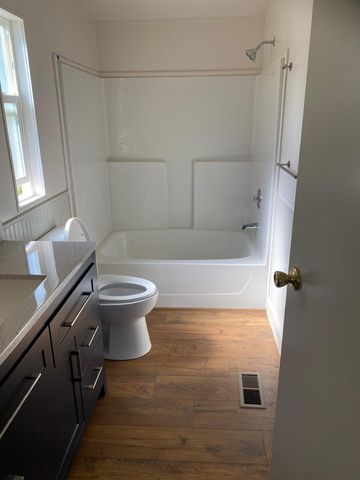 10326 Bar Hill Rd, Penn Valley, CA 95946