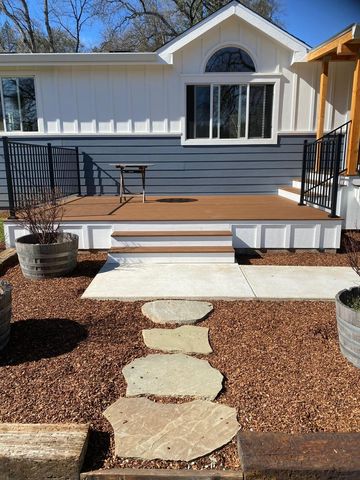 10326 Bar Hill Rd, Penn Valley, CA 95946