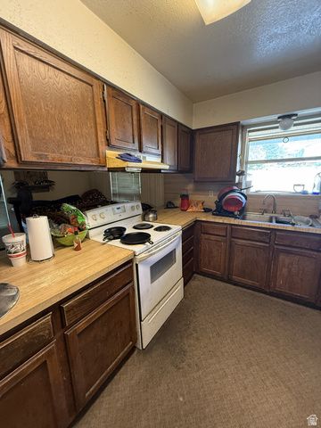 1575 S HIGHWAY 89, Perry, UT 84302