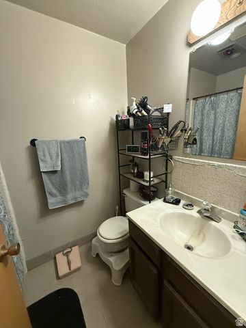 1575 S HIGHWAY 89, Perry, UT 84302