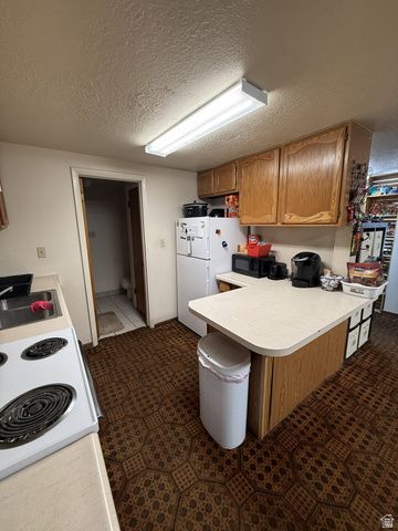 1575 S HIGHWAY 89, Perry, UT 84302